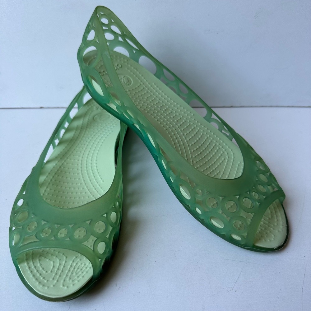 CROCS Womens Adrina III Flat Size 8 Green Slip On Sandal Shoe Cutouts Peep Toe